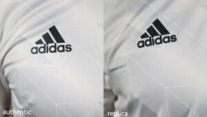 Hàng Real và hàng Authentic