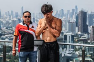 Nguyễn Trần Duy Nhất là một trong những ngôi sao hàng đầu của võ thuật Việt Nam