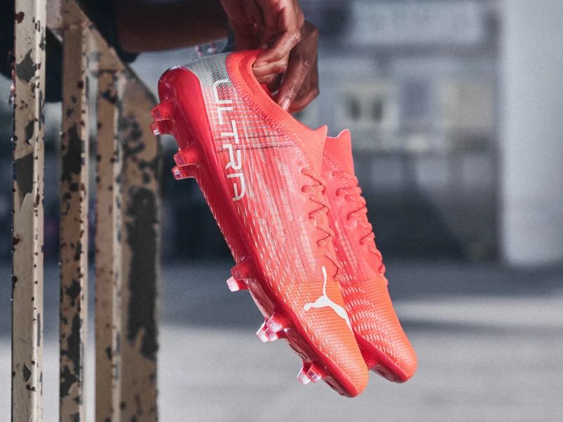 Sửa giày đá bóng